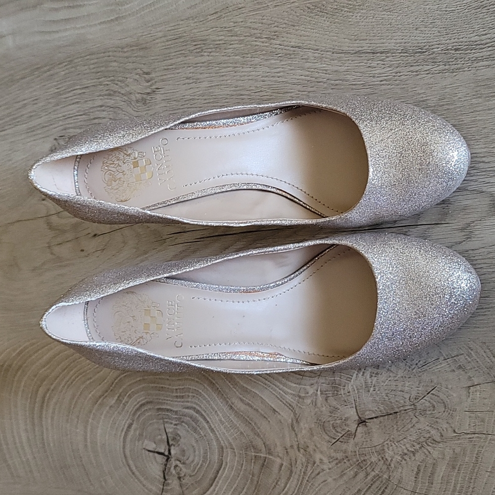Vince Camuto Gold Sparkle Pumps 8.5